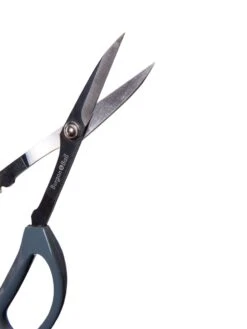 Japanese Pruning Scisssors -Garden Tools Shop 3 4 crop 8612968 0018