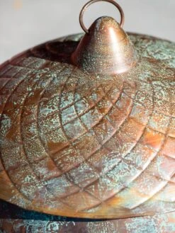 Acorn Hose Pot -Garden Tools Shop 3 4 crop 8613361 0045